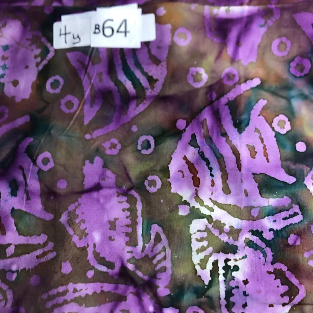 🛒 $32 4 yards Quilt Cotton Batik Fabric Material Purple and Brown Fish #B64